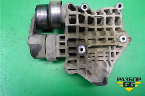 Кронштейн генератора (4.2л 428PS) (YLU500171) для Land Rover Range Rover Sport с 2005-2012г