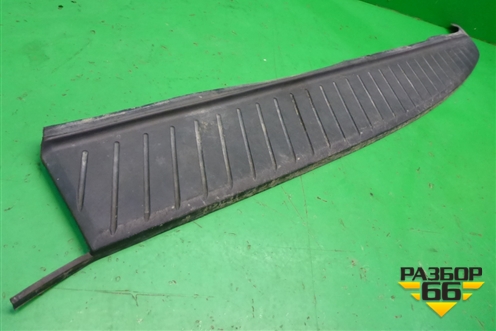 Накладка подножки правой (передняя часть) (ASG6051) для Land Rover Range Rover Sport с 2005-2012г