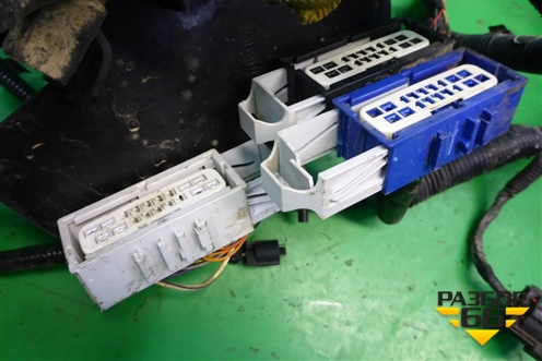 Проводка на раму (YNN500700A) для Land Rover Range Rover Sport с 2005-2012г