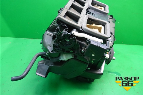 Корпус отопителя (под радиатор, правый руль) (27110JN25B) для Nissan Teana (J32) с 2008-2013г