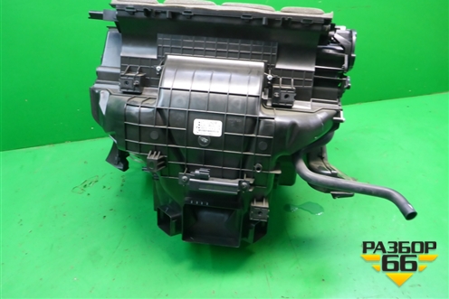 Корпус отопителя (под радиатор, правый руль) (27110JN25B) для Nissan Teana (J32) с 2008-2013г