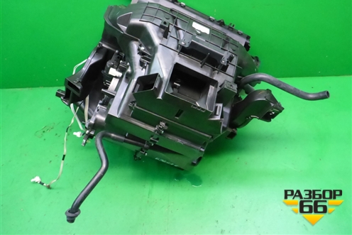 Корпус отопителя (под радиатор, правый руль) (27110JN25B) для Nissan Teana (J32) с 2008-2013г