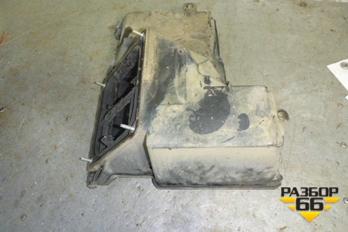 Корпус блока предохранителей (4D1937118A) для Audi A8 с 1998-2003г