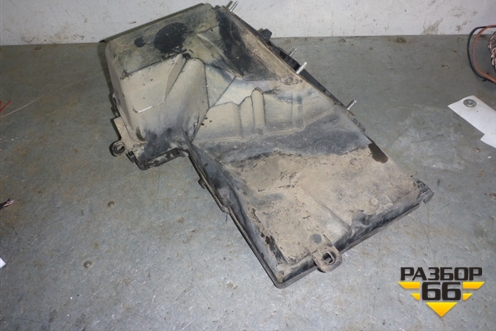 Корпус блока предохранителей (4D1937118A) для Audi A8 с 1998-2003г