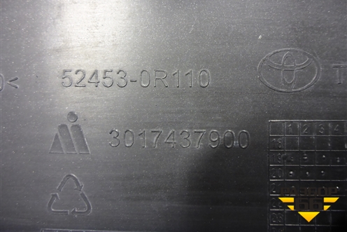 Накладка заднего бампера (524530R110) для Toyota Rav-4 с 2018г