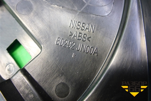 Накладка двери передней правой уголок (80292JN00A) для Nissan Teana (J32) с 2008-2013г