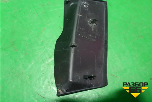 Накладка заднего фонаря левого (8149833020) для Toyota Camry V70 с 2017г