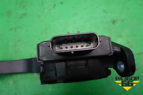 Педаль газа электронная (8K1723523A) для Audi A6 (C7) с 2011-2018г