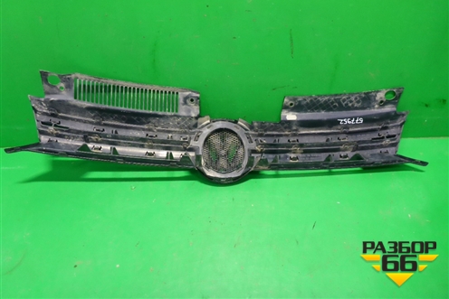 Решетка радиатора (5K0853653) для Volkswagen Golf VI с 2009-2012г