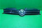 Решетка радиатора (5K0853653) для Volkswagen Golf VI с 2009-2012г