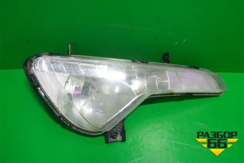 Фара противотуманная правая (после 2014г) (922024L600) для Hyundai Solaris с 2010-2016г