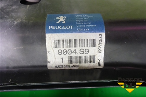 Дверь передняя правая (3х дверный кузов новая) (9004S9) для Peugeot 307 с 2001-2007г