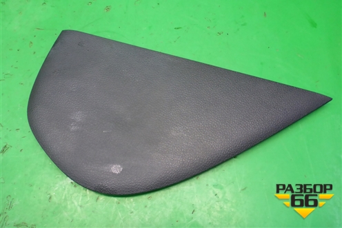 Накладка на торпедо (боковая правая) (5C6858248) для Volkswagen Jetta с 2010-2019г