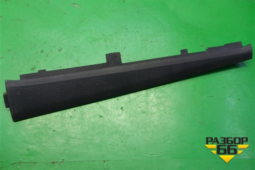 Накладка на торпедо (вертикальная правая) (5С6868238) для Volkswagen Jetta с 2010-2019г