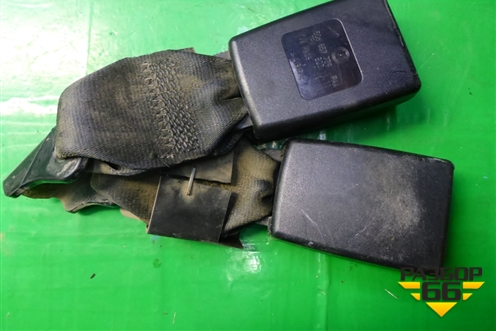 Замок ремня безопасности задний (5C6857739RAA) для Volkswagen Jetta с 2010-2019г