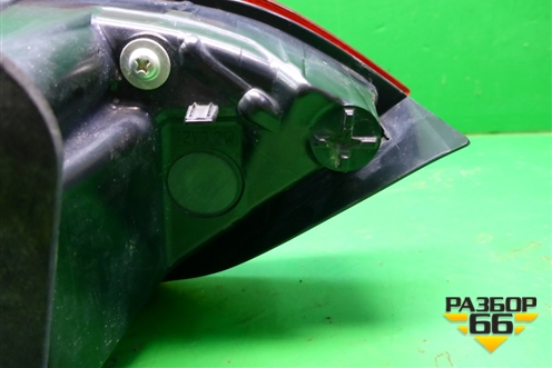 Фонарь задний внутренний правый (Led) (8158133320) для Toyota Camry V70 с 2017г