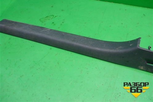 Накладка порога внутренняя правая (5C6853372) для Volkswagen Jetta с 2010-2019г