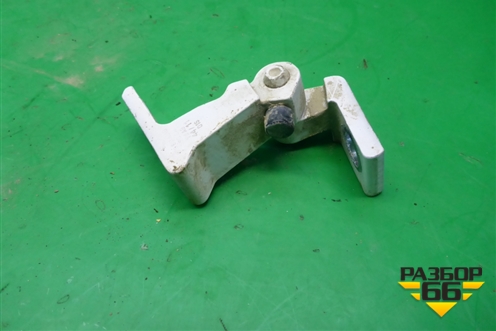 Петля двери задней левой нижняя (8K0831401D) для Volkswagen Jetta с 2010-2019г