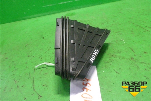 Патрубок воздушного фильтра (новый) (8R0129739) для Audi Q5 c 2008-2017г