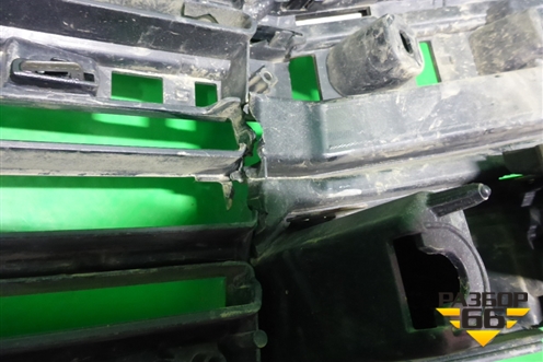 Решетка радиатора (5311460230) для Toyota Land Cruiser (300) с 2021г