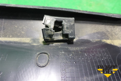 Накладка двери передней правой (51137205780) для BMW X3 F25 с 2010-2017г