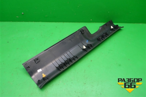 Накладка порога внутренняя переднего правого (84201SNA) для Honda Civic 4D с 2006-2012г