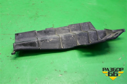 Дефлектор радиатора правый (19025RNA) для Honda Civic 4D с 2006-2012г