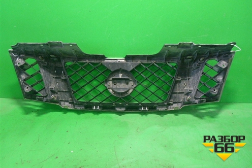 Решетка радиатора (после 2010г не под камеру) (623105X00C) для Nissan Pathfinder (R51M) с 2004-2014г