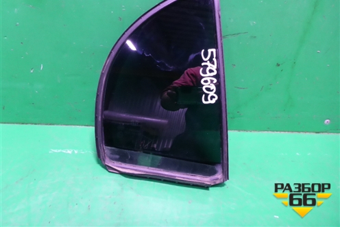 Стекло двери задней правой форточка (2010г) для Honda Civic 4D с 2006-2012г