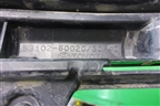 Решетка в передний бампер центральная (5310260020) для Toyota Land Cruiser (300) с 2021г