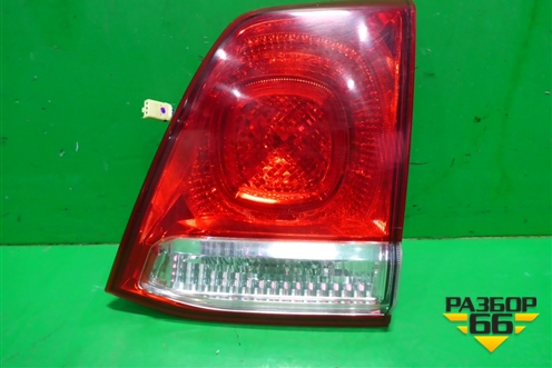 Фонарь задний внутренний правый (до 2012г) (8158160180) для Toyota Land Cruiser (200) с 2008г