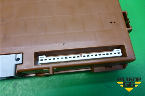 Блок комфорта (MR587873) для Mitsubishi Lancer-9  с 2003-2008г