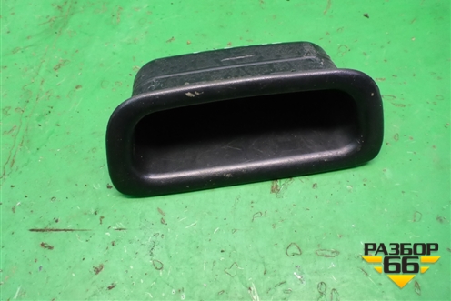 Ручка внутренняя (на крышку багажника) (MR216889) для Mitsubishi Lancer-9  с 2003-2008г