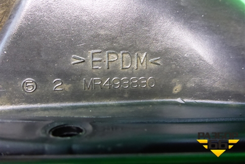 Пыльник рулевой колонки (MR493830) для Mitsubishi Lancer-9  с 2003-2008г