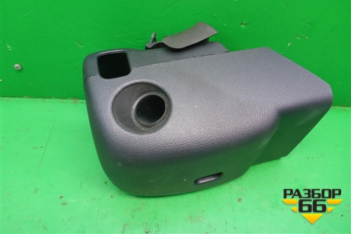 Кожух рулевой колонки (6RU858559A) для Volkswagen Polo (седан) с 2010г