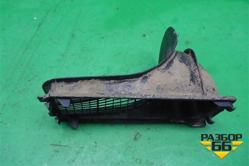 Решетка вентиляционная (6R0815479A) для Volkswagen Polo (седан) с 2010г