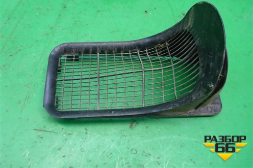 Решетка вентиляционная (6R0815479A) для Volkswagen Polo (седан) с 2010г