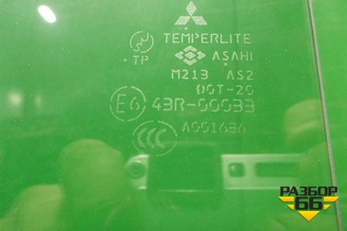 Стекло двери задней левой (новое) (MR436981) для Mitsubishi Pajero/Montero с 2007г