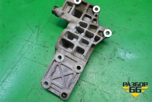 Кронштейн генератора (4B11 2.0л) (04891592AA) для Mitsubishi Lancer-X с 2007г