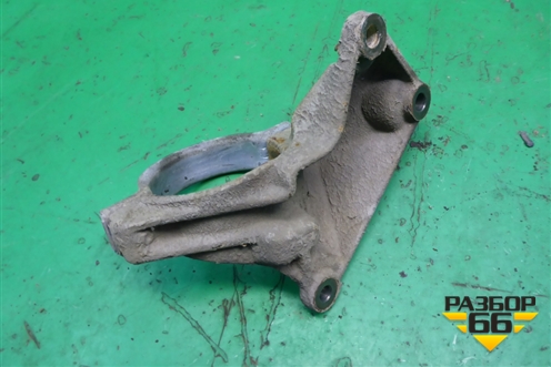 Кронштейн крепления привода для Ford Fusion с 2002г