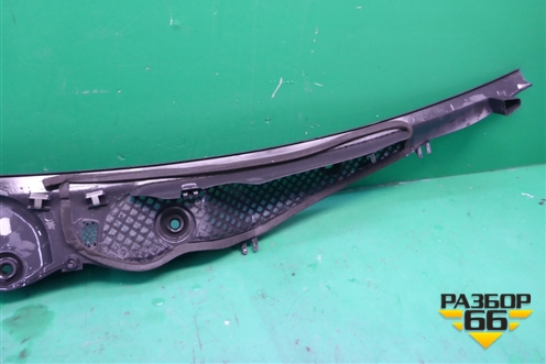 Решетка стеклоочистителей (A2128301213) для Mercedes Benz E-Klass W212 с 2009-2016г