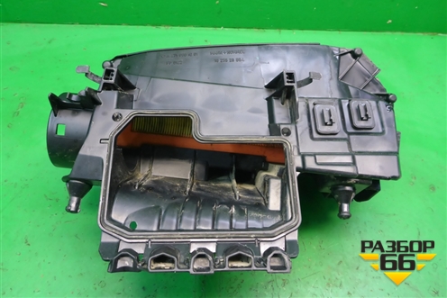 Корпус воздушного фильтра (1.8л) (A2710901601) для Mercedes Benz E-Klass W212 с 2009-2016г
