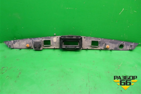 Накладка крышки багажника (A2127400993) для Mercedes Benz E-Klass W212 с 2009-2016г