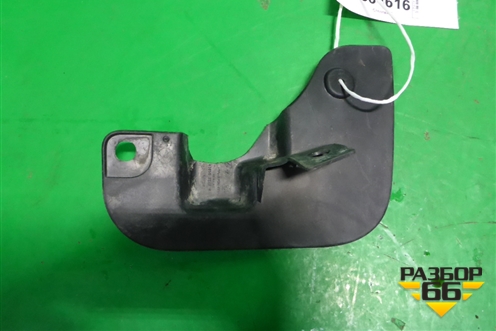 Брызговик передний правый (638507247R) для Renault Kaptur с 2016г