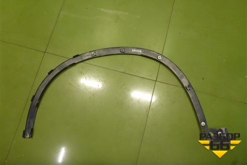 Накладка переднего крыла правого (51777332338) для BMW X1 F48 с 2014г