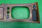 Накладка внутренняя (на консоль АКПП) (96327691) для Chevrolet Evanda с 2004г