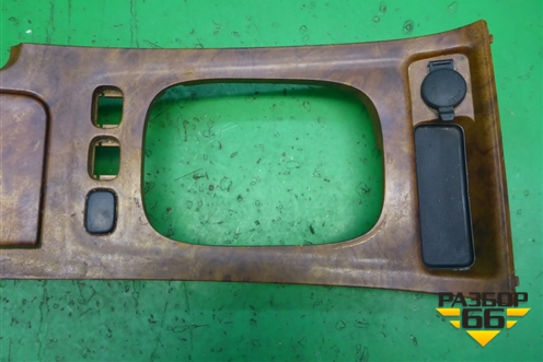 Накладка внутренняя (на консоль АКПП) (96327691) для Chevrolet Evanda с 2004г