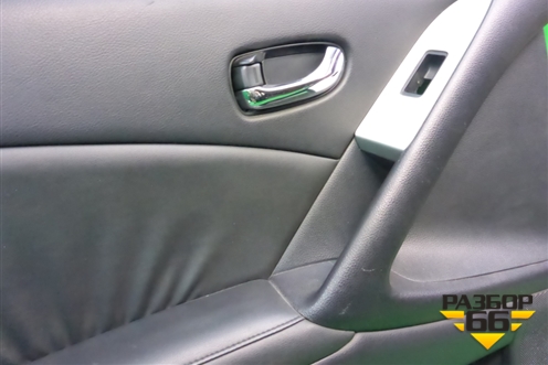 Обшивка двери задней левой под электрику (829251AA0A) для Nissan Murano (Z51) с 2007-2015г