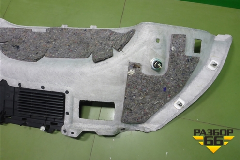 Обшивка багажника правая нижняя (849581AA0A) для Nissan Murano (Z51) с 2007-2015г