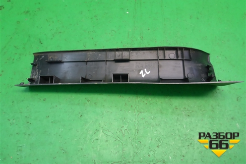 Накладка порога внутренняя заднего левого (769B71AA0A) для Nissan Murano (Z51) с 2007-2015г